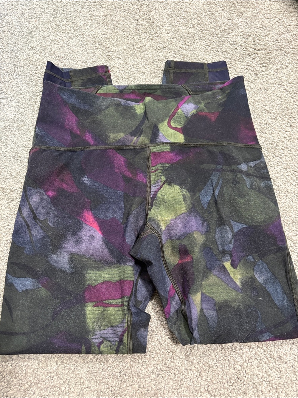 Lululemon Train Times 7/8 Pant *25" In Aura Dark Chrome Multi / Midnight Navy - Picture 3 of 7